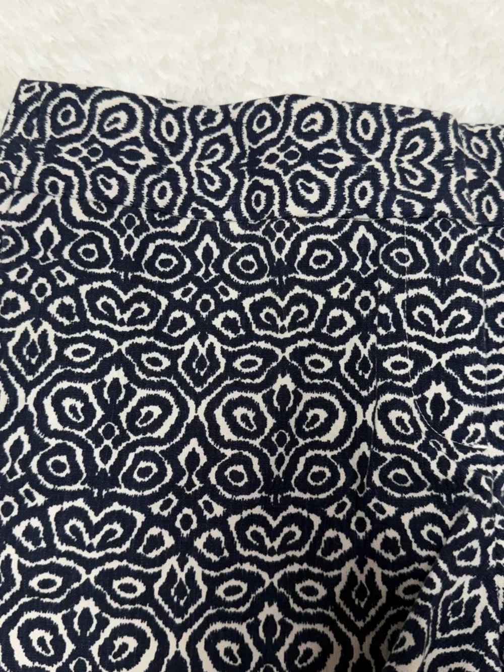 J. Crew White & Navy Patterned Shorts Size 10
